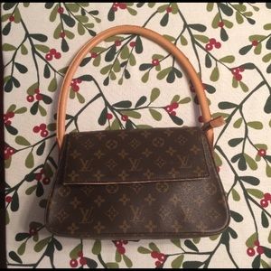 100% Authentic Louis Vuitton “Vintage” handbag